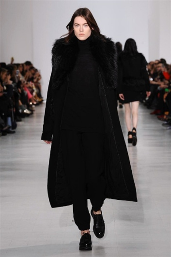 Fotoservizio/FW 2014-2015/WOMEN/COSTUME NATIONAL/DP1/11