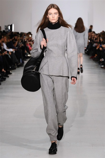 Fotoservizio/FW 2014-2015/WOMEN/COSTUME NATIONAL/DP1/17