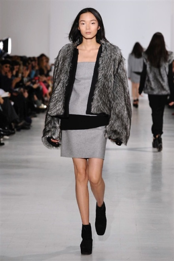 Fotoservizio/FW 2014-2015/WOMEN/COSTUME NATIONAL/DP1/20