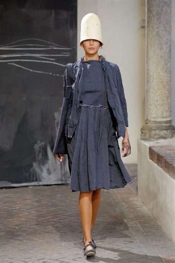 Fotoservizio/SS 2012/WOMEN/DANIELA GREGIS/8