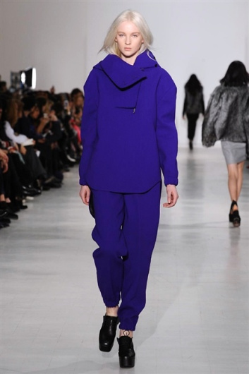 Fotoservizio/FW 2014-2015/WOMEN/COSTUME NATIONAL/DP1/21