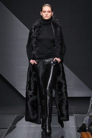 Fotoservizio/FW 2014-2015/WOMEN/KRIZIA/DP1/24