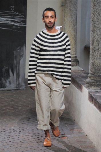 Fotoservizio/SS 2012/WOMEN/DANIELA GREGIS/31