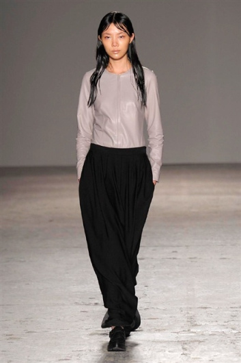 Fotoservizio/FW 2014-2015/WOMEN/CRISTIANO BURANI/DP1/5