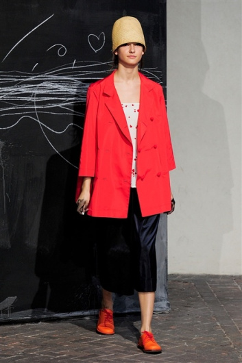 Fotoservizio/SS 2012/WOMEN/DANIELA GREGIS/39