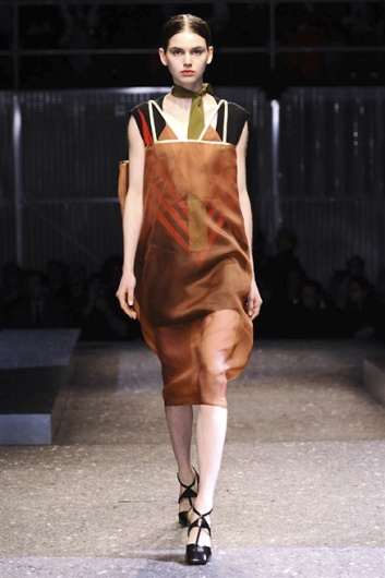 Fotoservizio/FW 2014-2015/WOMEN/PRADA/DP1/24