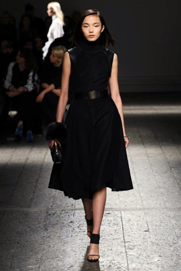 Fotoservizio/FW 2014-2015/WOMEN/PORTS 1961/DP1/11