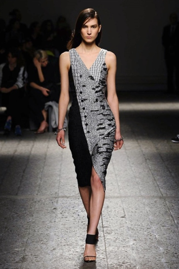 Fotoservizio/FW 2014-2015/WOMEN/PORTS 1961/DP1/16