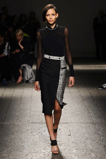 Fotoservizio/FW 2014-2015/WOMEN/PORTS 1961/DP1/18