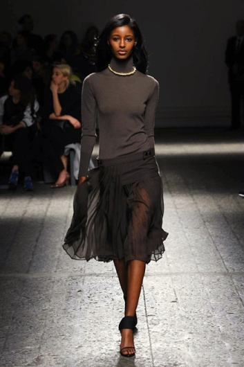 Fotoservizio/FW 2014-2015/WOMEN/PORTS 1961/DP1/21
