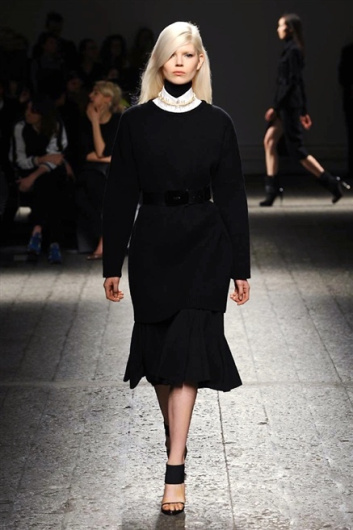 Fotoservizio/FW 2014-2015/WOMEN/PORTS 1961/DP1/24