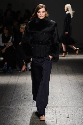 Fotoservizio/FW 2014-2015/WOMEN/PORTS 1961/DP1/26