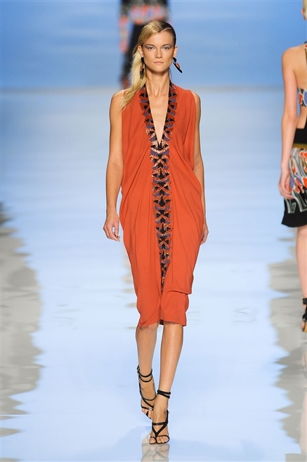 Fotoservizio/SS 2012/WOMEN/ETRO/2