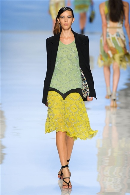 Fotoservizio/SS 2012/WOMEN/ETRO/18