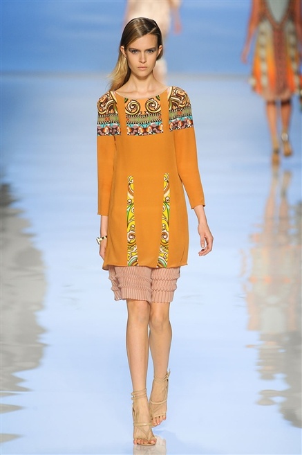 Fotoservizio/SS 2012/WOMEN/ETRO/11