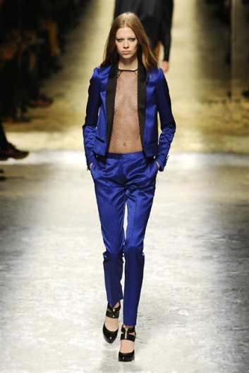 Fotoservizio/FW 2014-2015/WOMEN/BLUMARINE/DP1/38