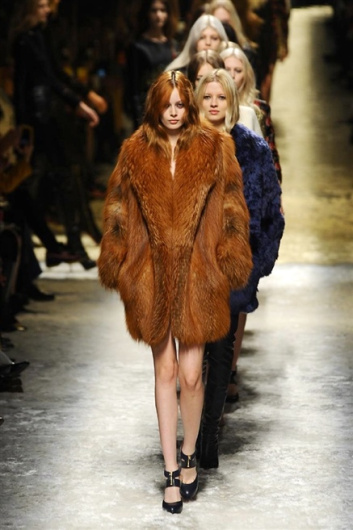 Fotoservizio/FW 2014-2015/WOMEN/BLUMARINE/DP1/42