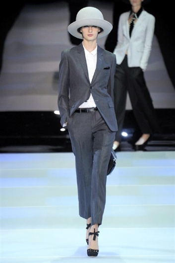 Fotoservizio/FW 2014-2015/WOMEN/EMPORIO ARMANI/DP1/0