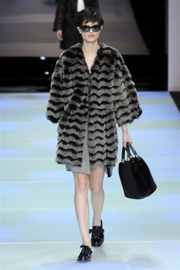 Fotoservizio/FW 2014-2015/WOMEN/EMPORIO ARMANI/DP1/8