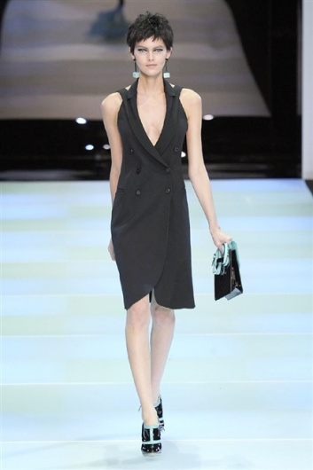 Fotoservizio/FW 2014-2015/WOMEN/EMPORIO ARMANI/DP1/29