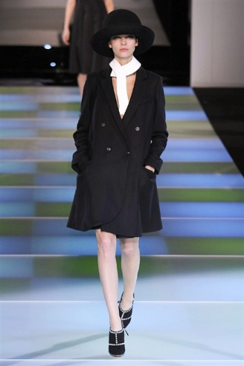 Fotoservizio/FW 2014-2015/WOMEN/EMPORIO ARMANI/DP1/39