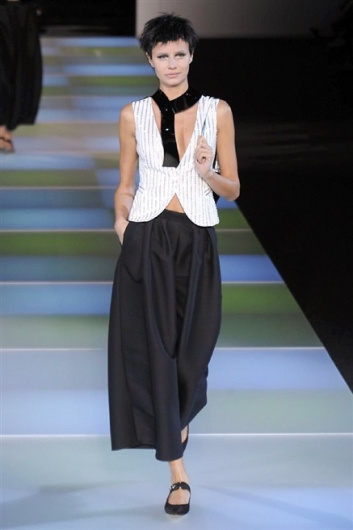 Fotoservizio/FW 2014-2015/WOMEN/EMPORIO ARMANI/DP1/53