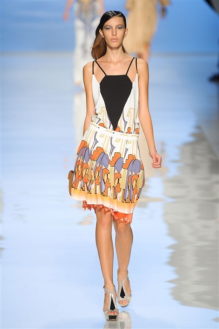 Fotoservizio/SS 2012/WOMEN/ETRO/42