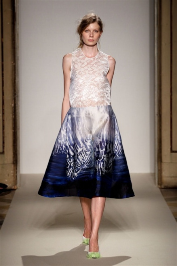 Fotoservizio/SS 2012/WOMEN/GABRIELE COLANGELO/26