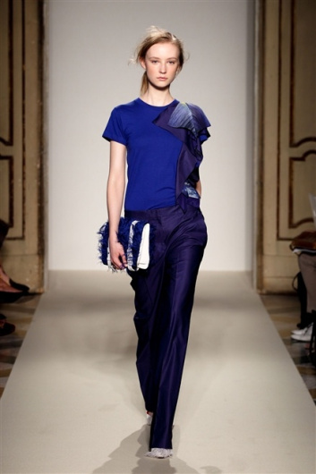 Fotoservizio/SS 2012/WOMEN/GABRIELE COLANGELO/28