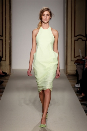 Fotoservizio/SS 2012/WOMEN/GABRIELE COLANGELO/30