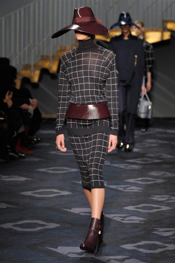Fotoservizio/FW 2014-2015/WOMEN/TOD S/DP1/8