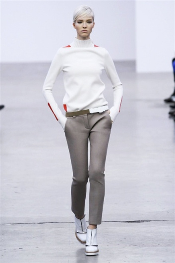 Fotoservizio/FW 2014-2015/WOMEN/ICEBERG/DP1/4