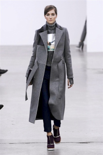 Fotoservizio/FW 2014-2015/WOMEN/ICEBERG/DP1/8