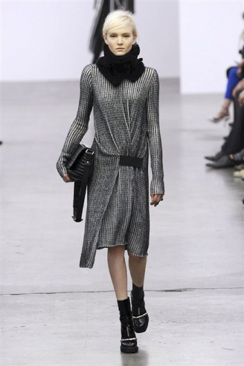 Fotoservizio/FW 2014-2015/WOMEN/ICEBERG/DP1/18
