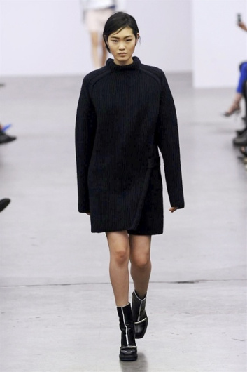 Fotoservizio/FW 2014-2015/WOMEN/ICEBERG/DP1/27