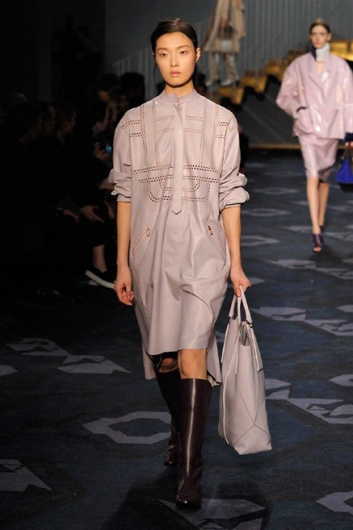 Fotoservizio/FW 2014-2015/WOMEN/TOD S/DP1/18