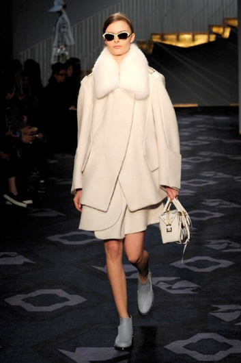 Fotoservizio/FW 2014-2015/WOMEN/TOD S/DP1/22