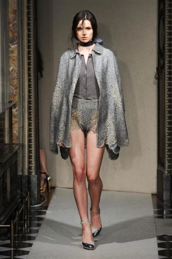 Fotoservizio/FW 2014-2015/WOMEN/LUISA BECCARIA/DP1/13