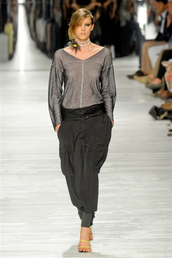 Fotoservizio/SS 2012/WOMEN/ICEBERG/5