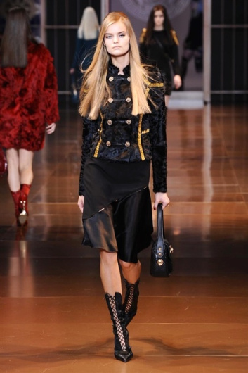 Fotoservizio/FW 2014-2015/WOMEN/VERSACE/DP1/17