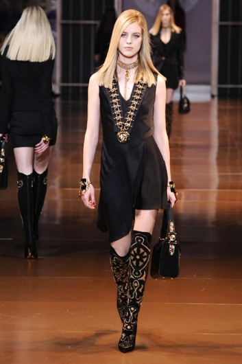 Fotoservizio/FW 2014-2015/WOMEN/VERSACE/DP1/20