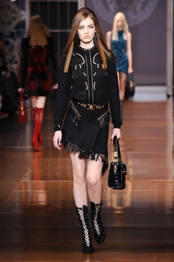 Fotoservizio/FW 2014-2015/WOMEN/VERSACE/DP1/35