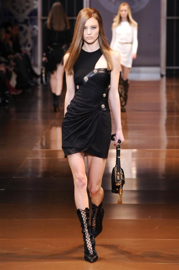 Fotoservizio/FW 2014-2015/WOMEN/VERSACE/DP1/37