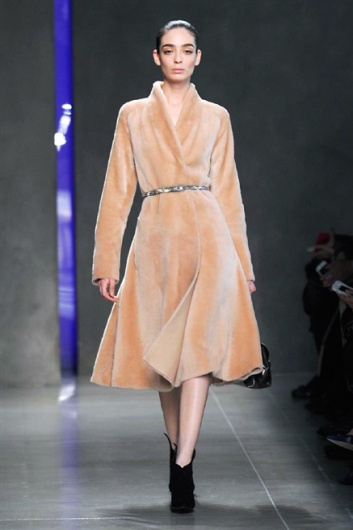 Fotoservizio/FW 2014-2015/WOMEN/BOTTEGA VENETA/DP1/0
