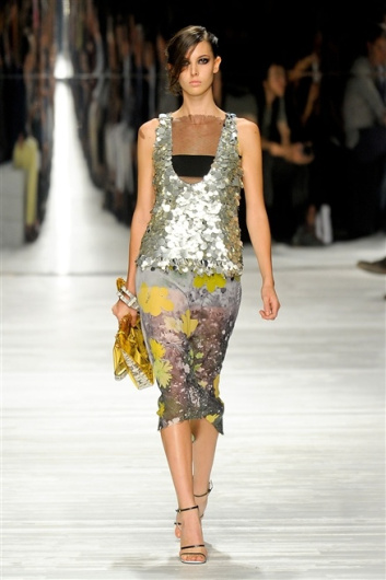 Fotoservizio/SS 2012/WOMEN/ICEBERG/39
