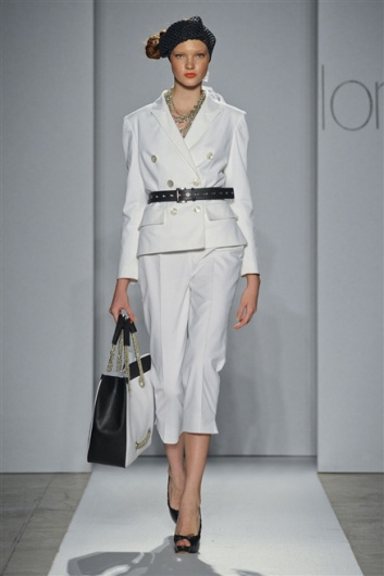 Fotoservizio/SS 2012/WOMEN/LORENZO RIVA/13