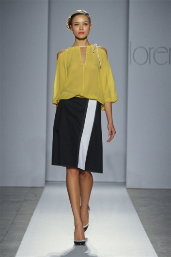 Fotoservizio/SS 2012/WOMEN/LORENZO RIVA/6