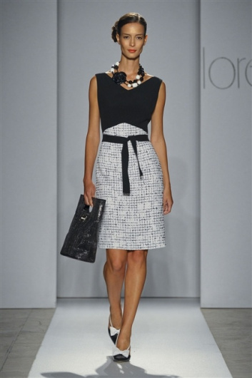 Fotoservizio/SS 2012/WOMEN/LORENZO RIVA/8