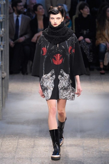 Fotoservizio/FW 2014-2015/WOMEN/ANTONIO MARRAS/DP1/2