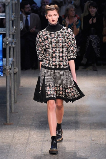 Fotoservizio/FW 2014-2015/WOMEN/ANTONIO MARRAS/DP1/16